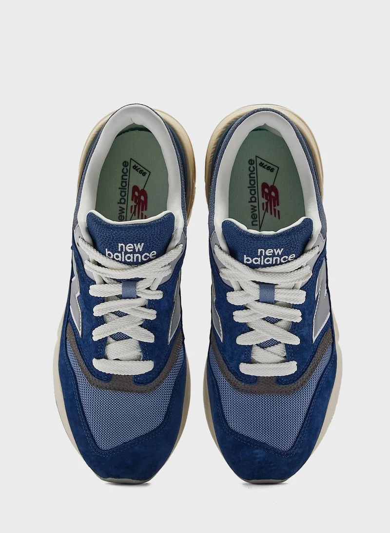 New Balance 997R Low Top Sneakers