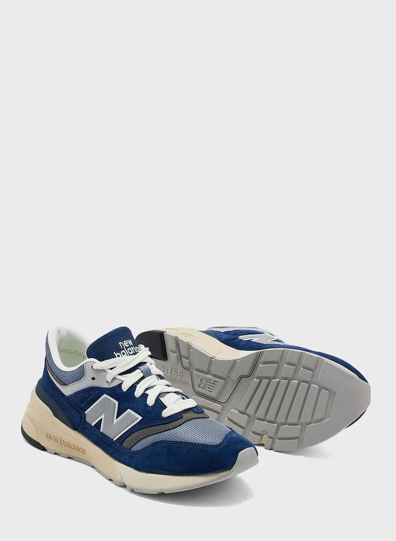 New Balance 997R Low Top Sneakers