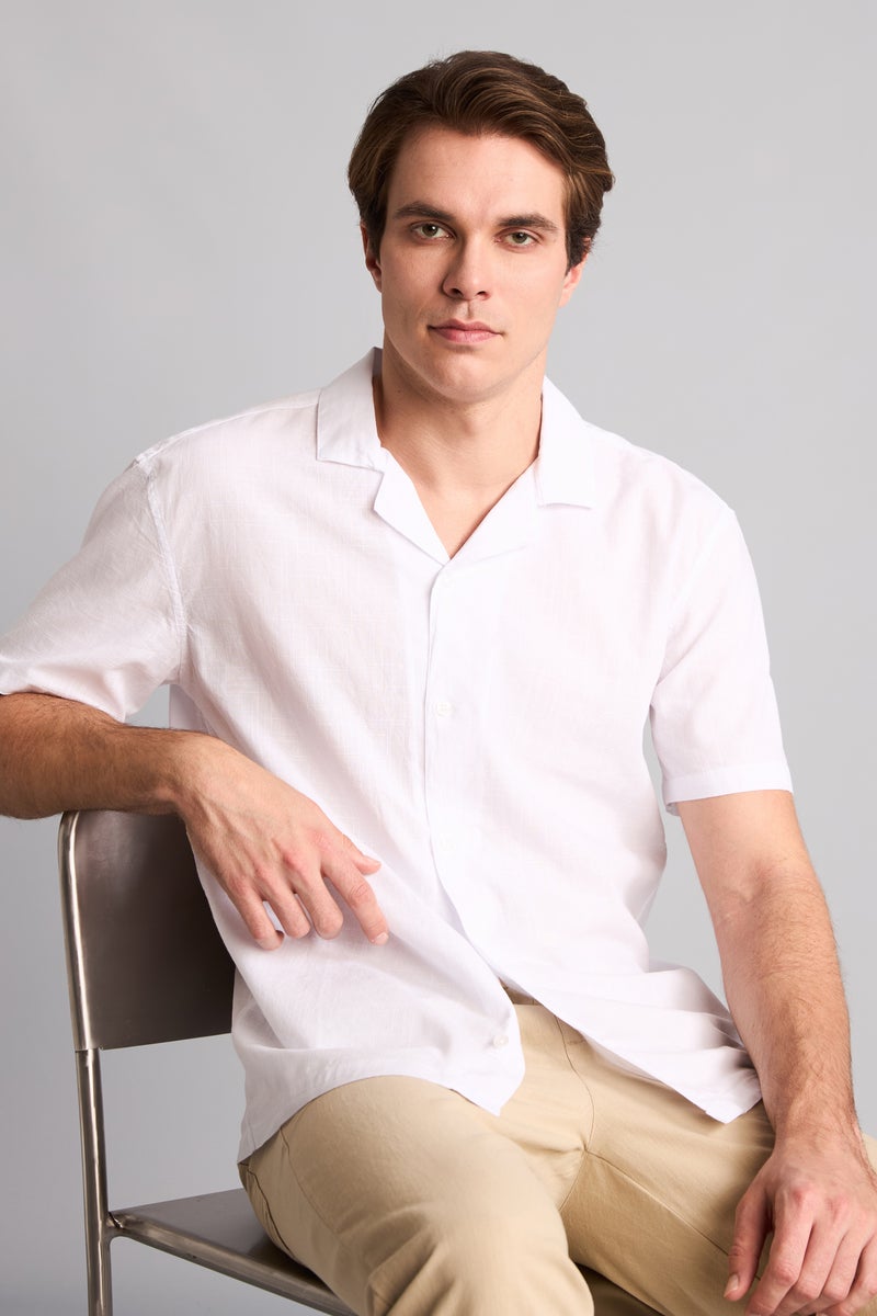 DeFacto White Man Regular Fit Resort Neck Cotton Short Sleeve Shirt Casual - Image 1
