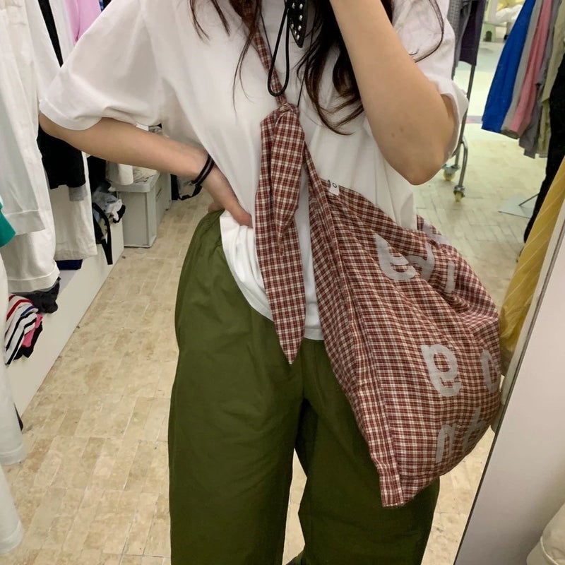 Women's Plaid Tote Bag - Image 2