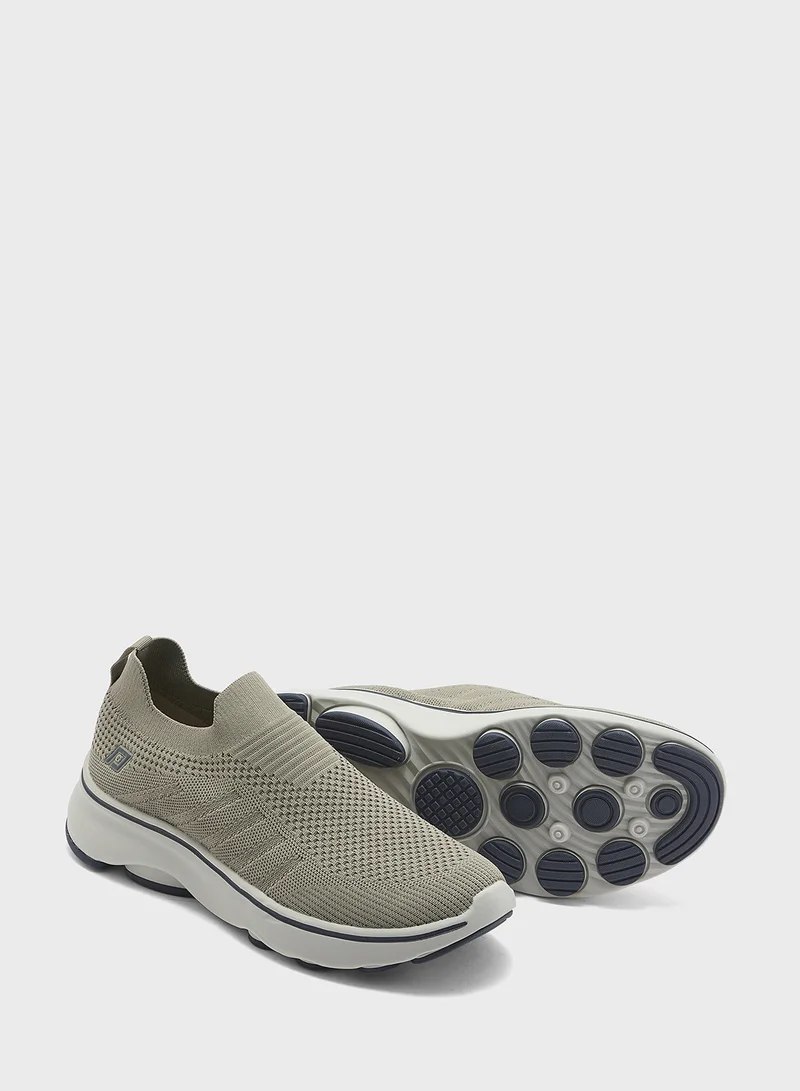 FRWD Knitted Comfort Slip Ons