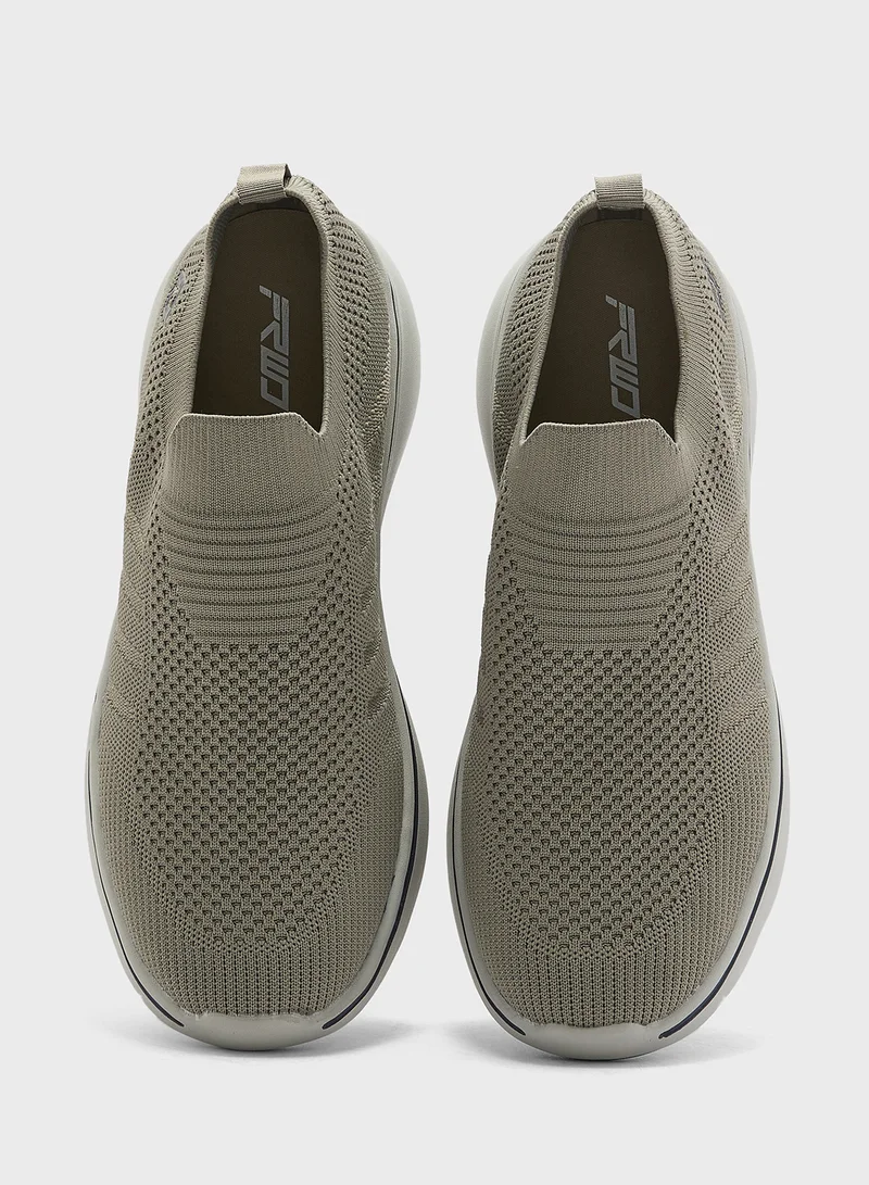 FRWD Knitted Comfort Slip Ons