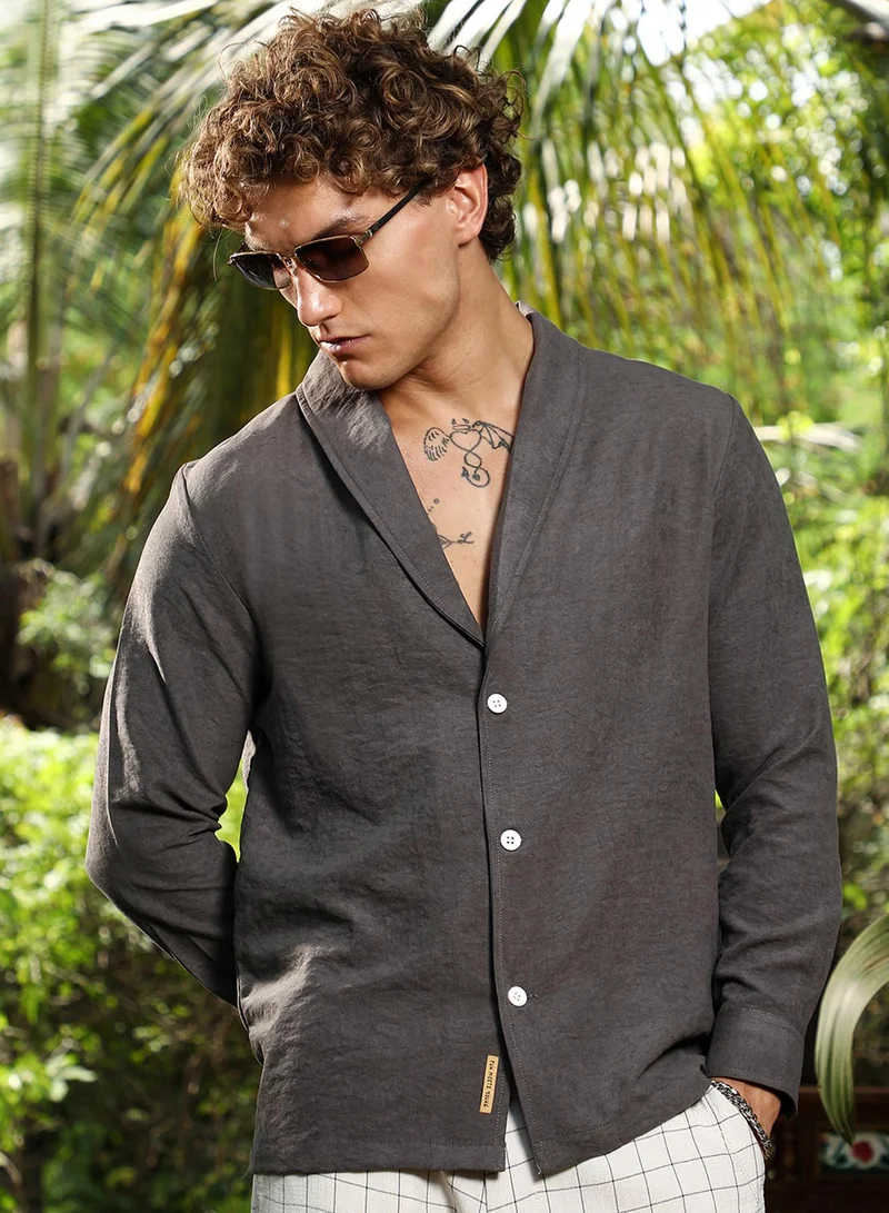 Campus Sutra Campus Sutra Men's Charcoal Grey Solid Shawl Collar Oversized Shirt For Casual Wear | Shawl Collar | Long Cuffed Sleeves | Button Closure | Oversized Shirt Crafted With Comfort Fit For Everyday Wear