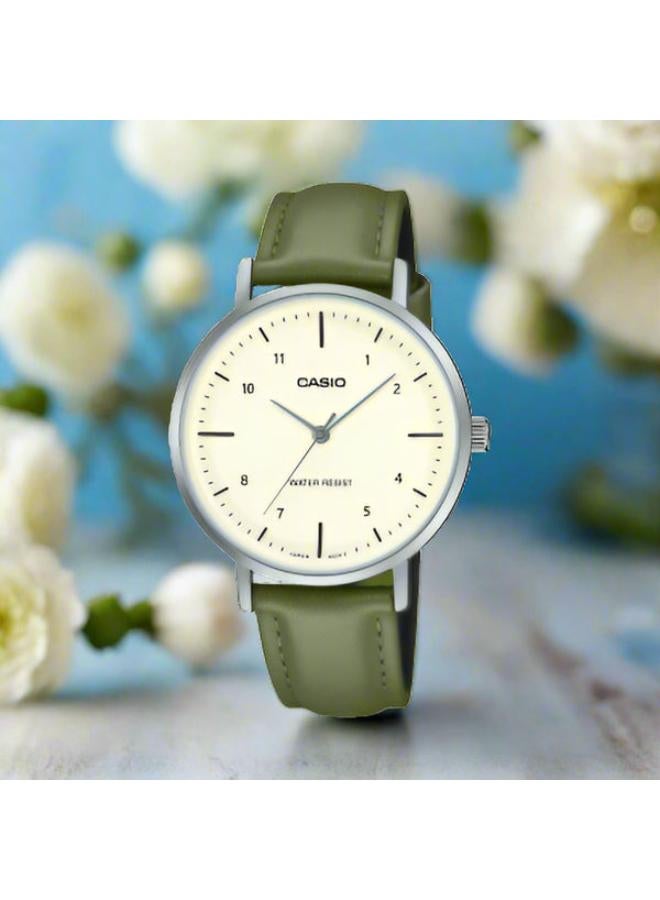 كاسيو ساعة تناظرية من الفولاذ المقاوم للصدأ LTP-VT03L-3BDF - Image 2