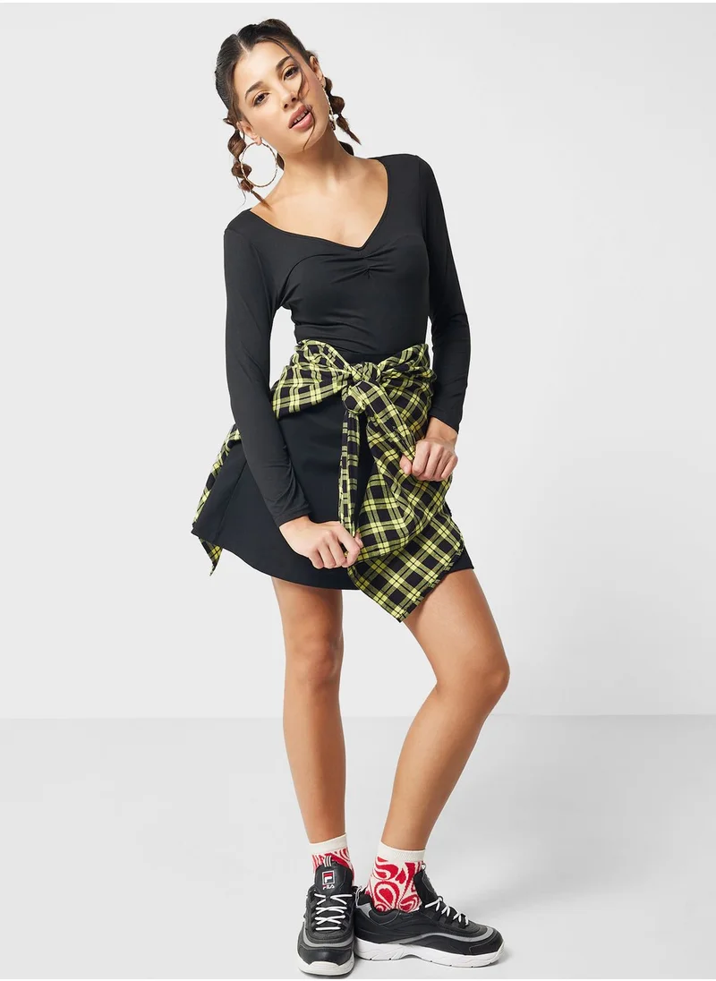Ginger Ruched V Neck Top