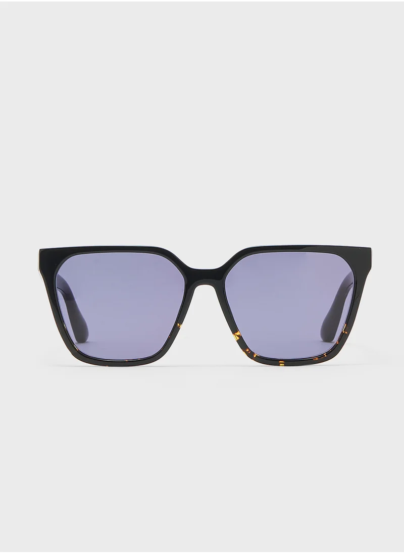 كالفن كلاين Modified Rectangle Sunglasses