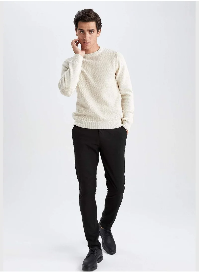 ديفاكتو Regular Hem Tailored Fit Woven Bottom Trousers