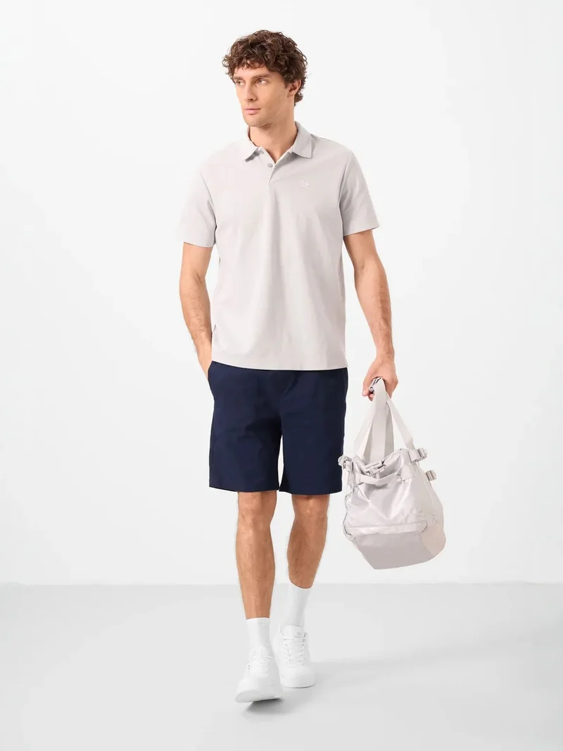 تومي لايف TOMMY Men's Woven Chino Shorts