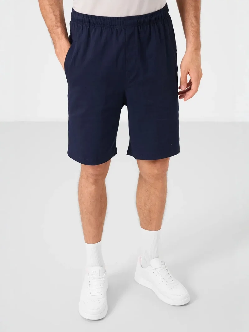 تومي لايف TOMMY Men's Woven Chino Shorts