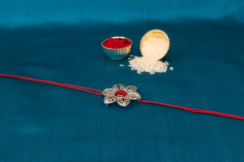 OAFISH Handicraft Storeroom Present Handmade Traditional Designer Rakhi for brother on raksha bandhan gifting., Standard, Cotton - Image 5