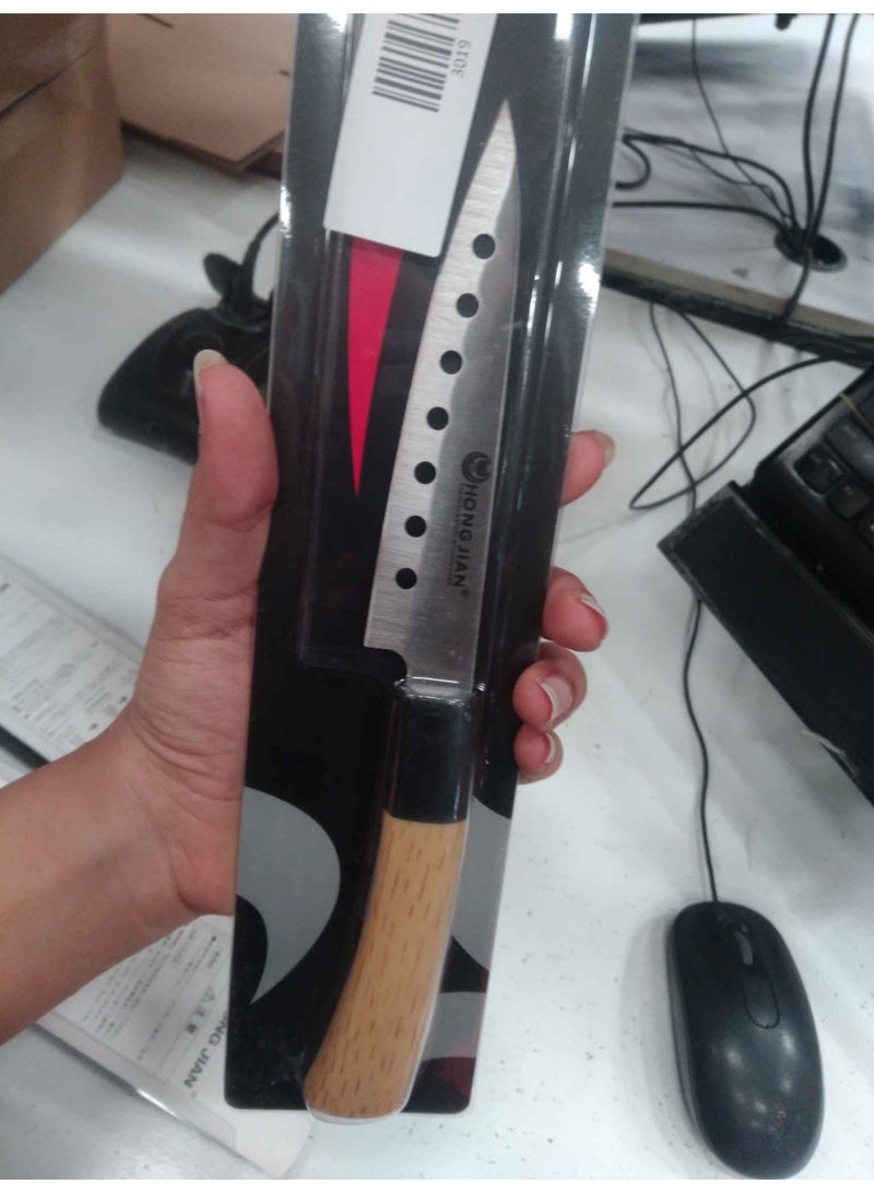 Sharp knife with wooden handle - Image 1