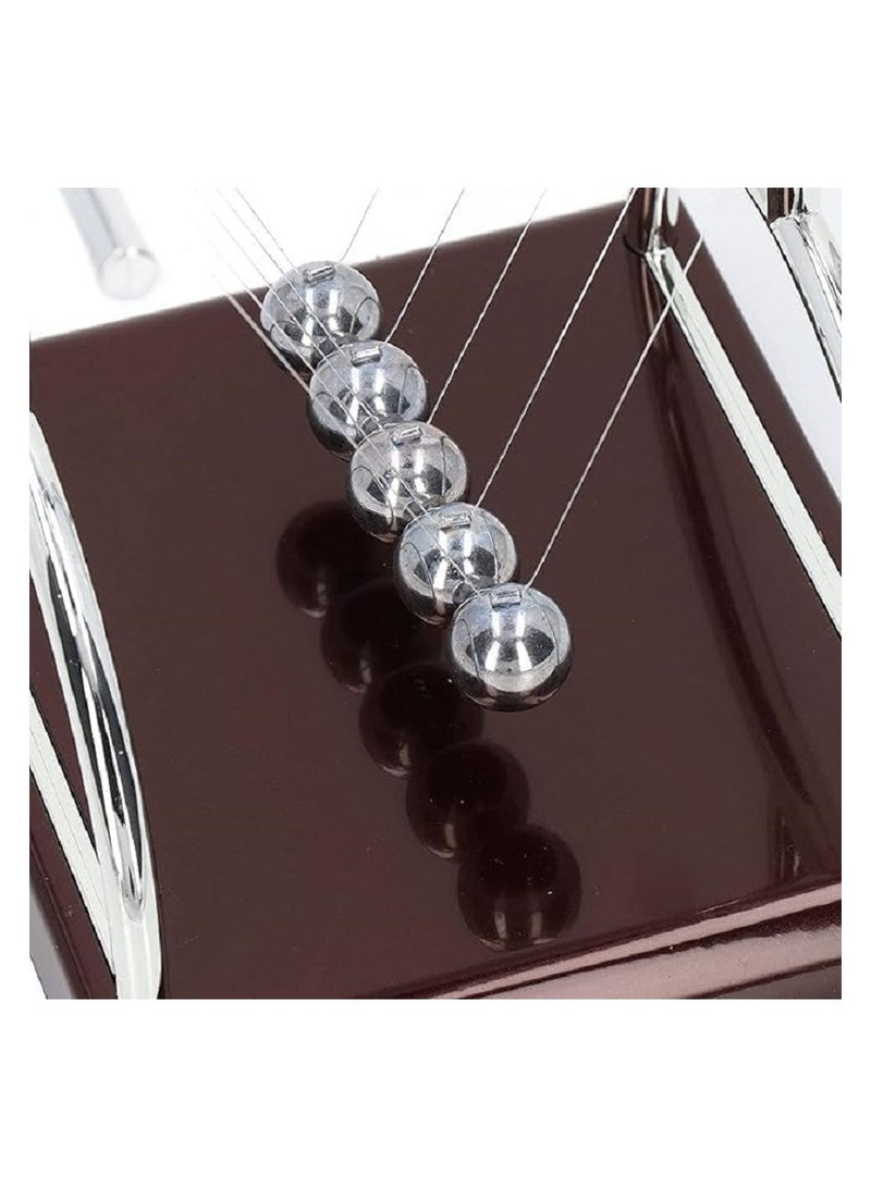 Newton's Pendulum Metal Cradle with Balance Ball and Swing with Polished Plastic Base (10cm) - Image 4