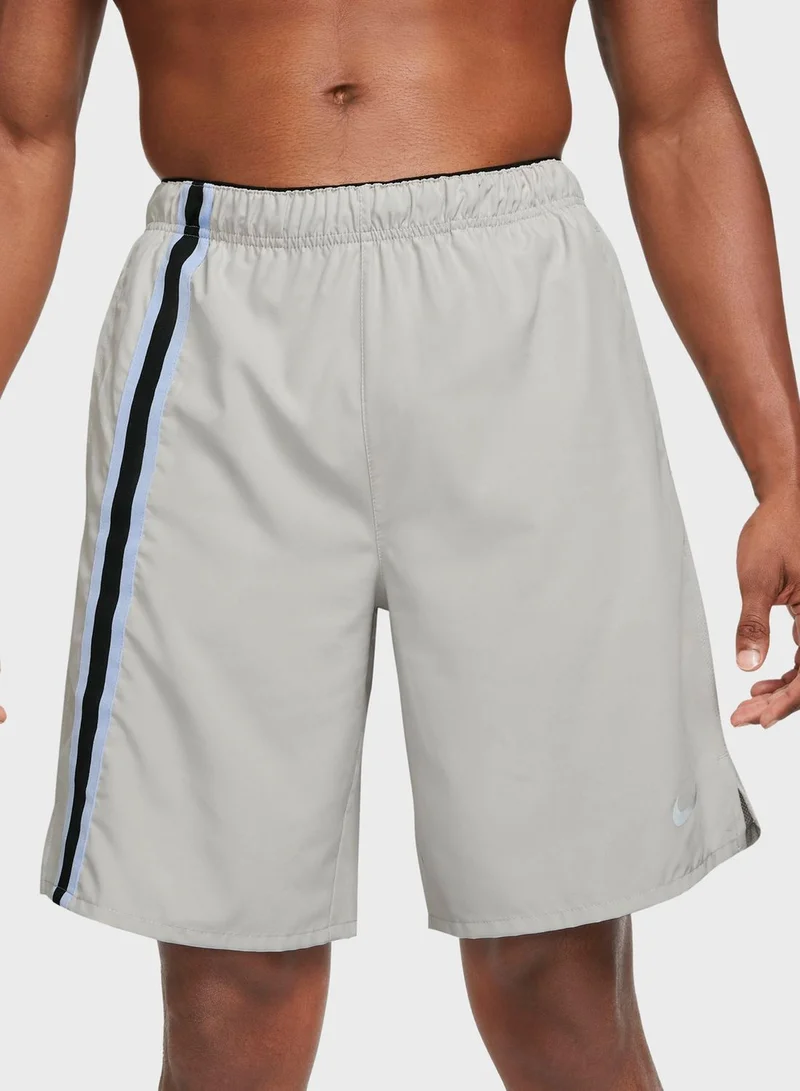 Nike 9" Dri-Fit Challenger Dye Shorts