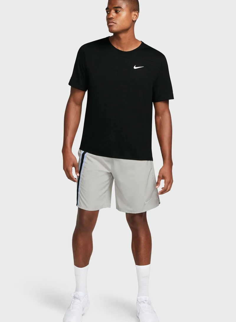Nike 9" Dri-Fit Challenger Dye Shorts