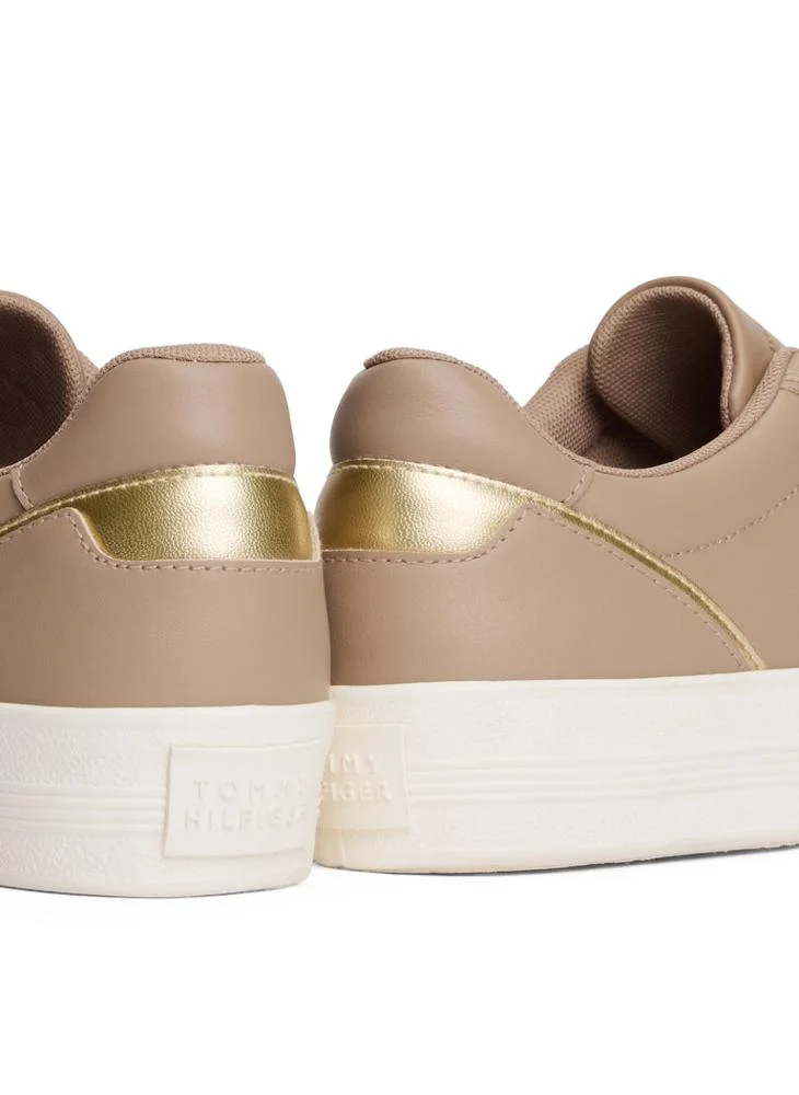 تومي هيلفيغر Leather Chunky Sole Trainers