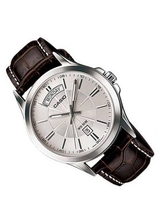 CASIO Leather Analog Wrist Watch MTP-1381L-7AVDF - Image 2