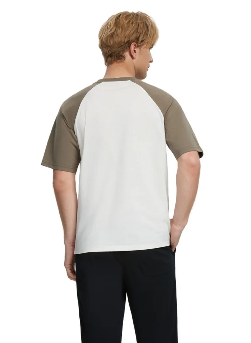 GIORDANO Men's Signature Print Tee - Multicolour