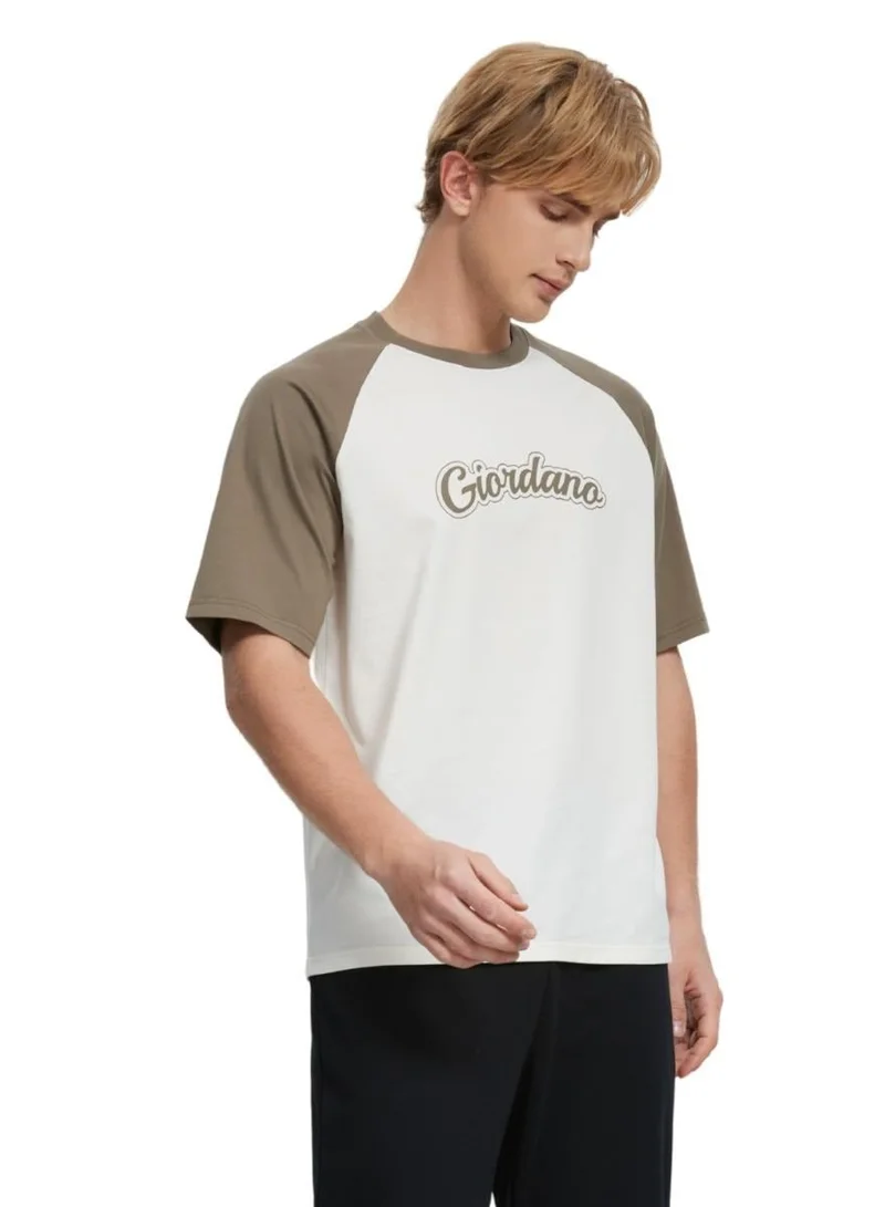 جيوردانو تيشيرت رجالي بطبعة مميزة - متعدد الألوان
