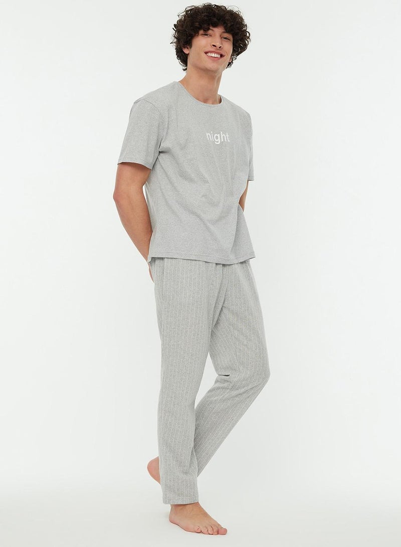 trendyol Grey Printed Regular Fit Knitted Pajama Set - Image 1