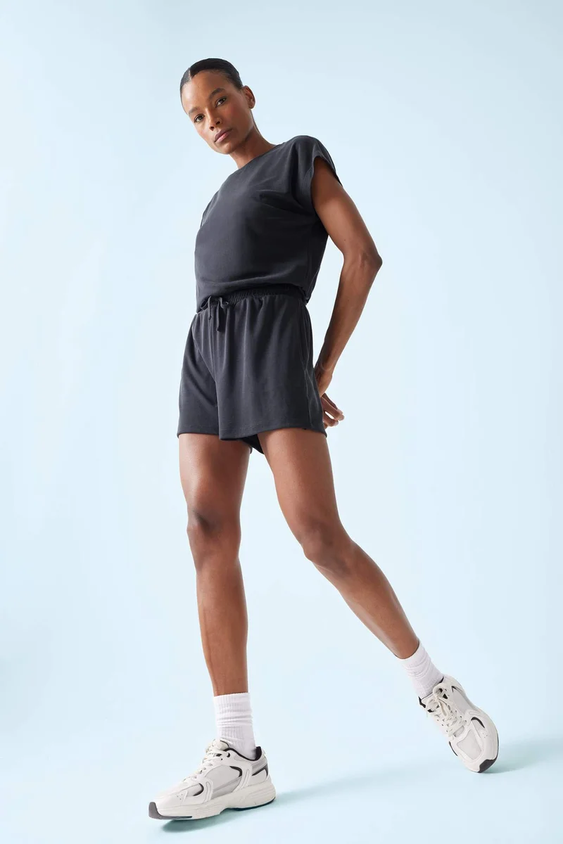 ديفاكتو DeFactoFit Standard Fit Crew Neck Basic Sports Jumpsuit