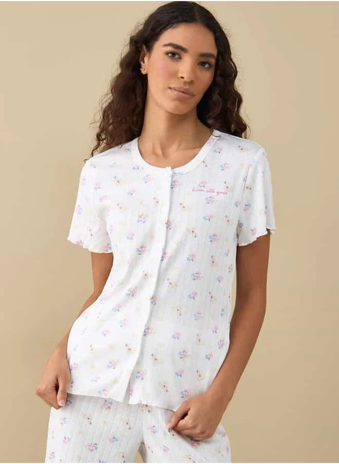 FAV All-Over Print Pointelle V-neck T-shirt and Pyjama Set