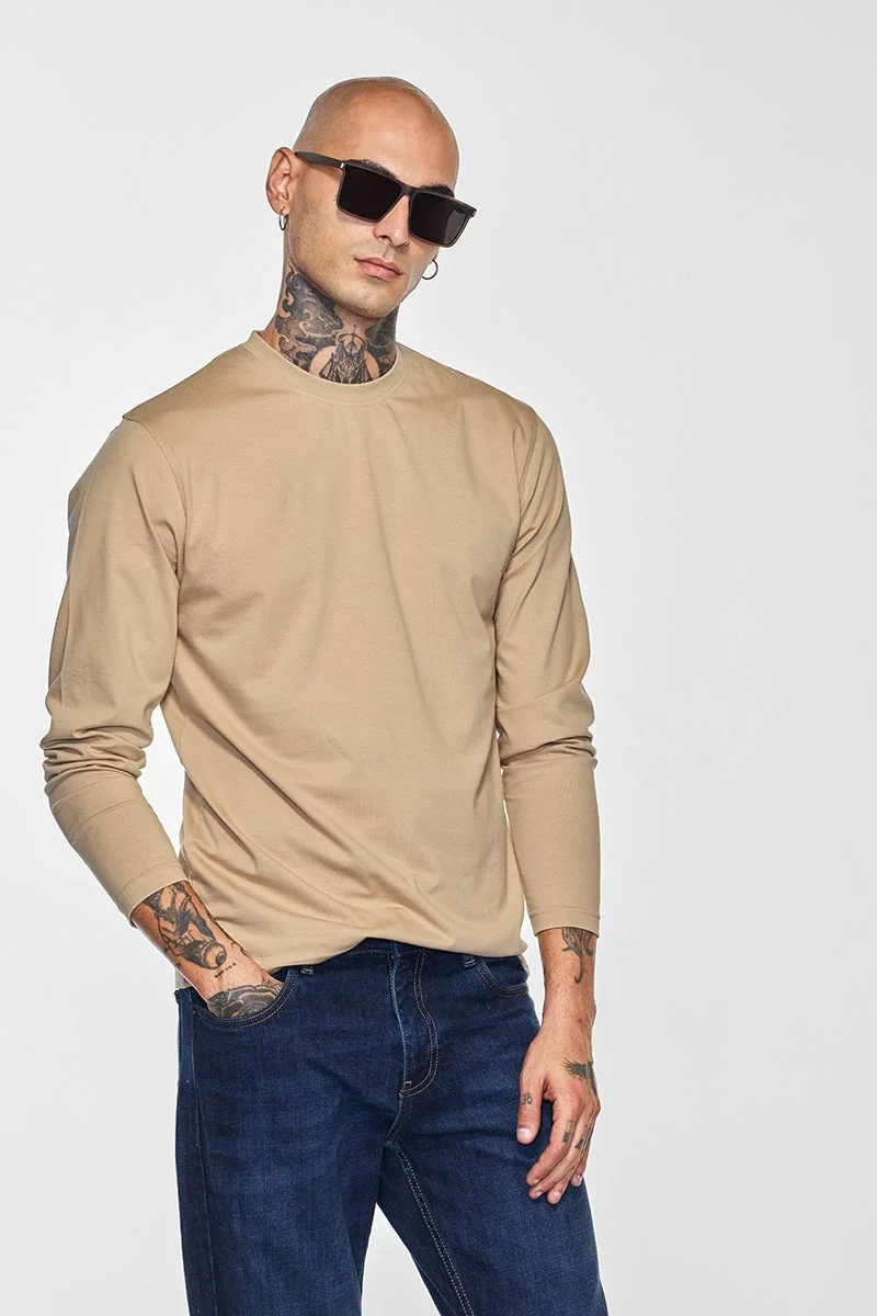 سنيتش تي شيرت سليم فيت بلون بني فاتح سادة من كور لاب