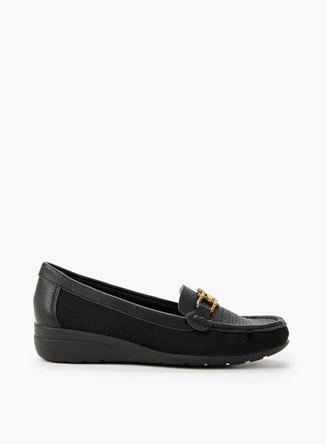 لو كونفورت Women Perforated Detail Loafers