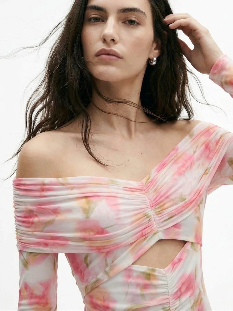 أوجيدر Multi Blurred Floral Cut-Out Mini Dress