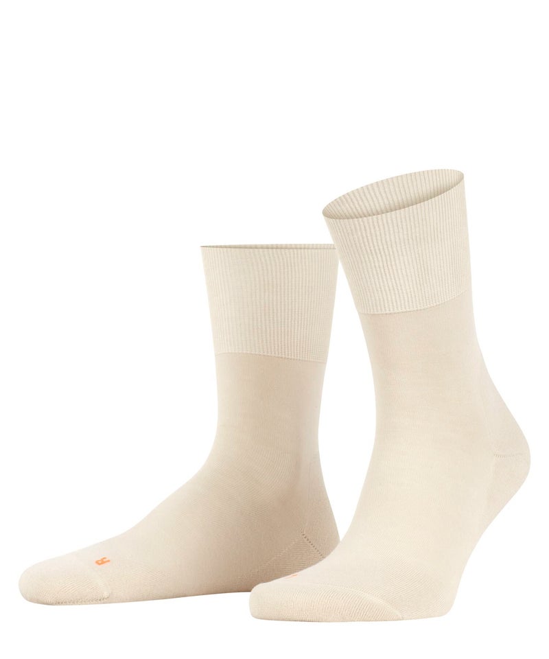 FALKE Unisex Run Socks, Light Cushion, Sporty, Classic Athleisure, Lightweight, Breathable, Skin-Friendly, Cotton, Beige (Nature 4000), 10.5-11.5, 1 Pair - Image 1