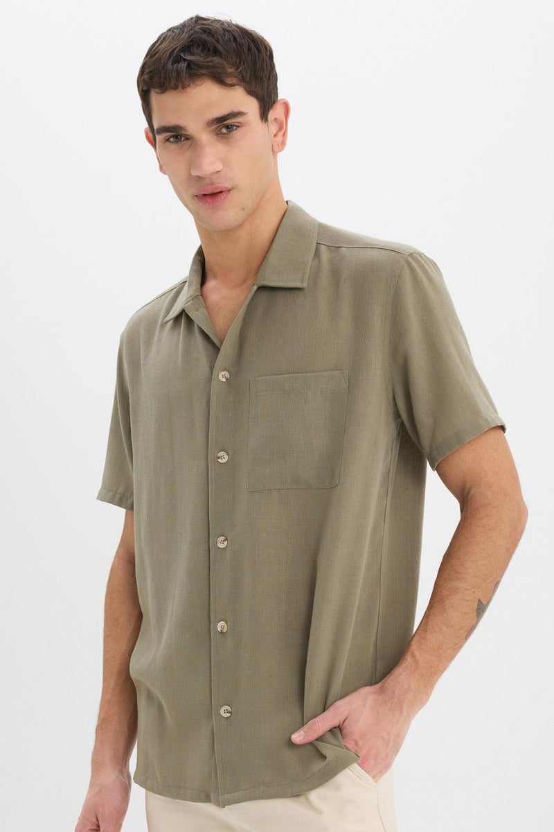 DeFacto Man Relax Fit Polo Collar Short Sleeve Shirt  - Image 3
