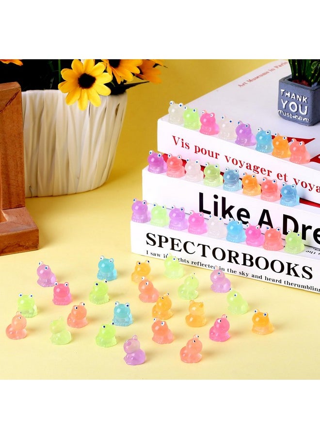 Fuyamp 100 Pcs Mini Resin Luminous Frogs In The Dark Tiny Frogs Luminous Mini Portrait Mini Fairy Garden Diy Christmas Birthday Party Ornament Accessories Charms Party Favors  - Image 5