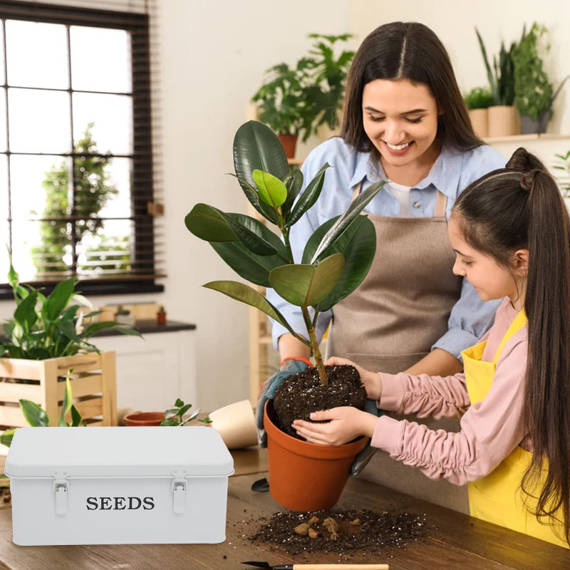 Xbopetda صندوق حفظ البذور Xbopetda، صندوق بذور معدني، منظم تخزين البذور، حاوية أكياس البذور مع غطاء، صندوق تخزين أظرف البذور، صندوق بذور حديقة بـ 4 أقسام مع أقفال أمان - أبيض - Image 4