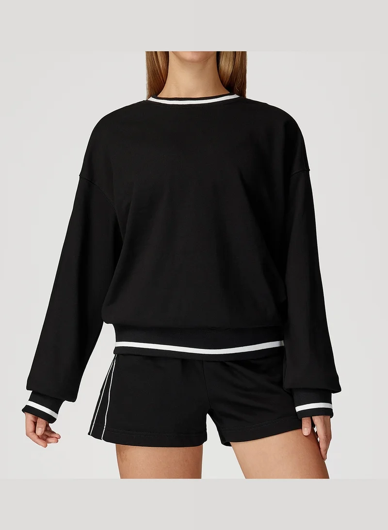 KAWN.YOGA Licorice Black Light Sweatshirt for Women | Best Price UAE