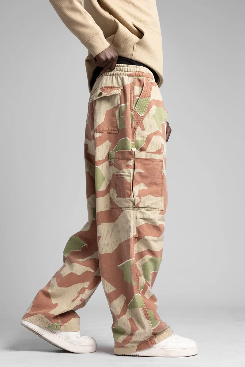 Catch Camouflage Pattern Cargo Pants