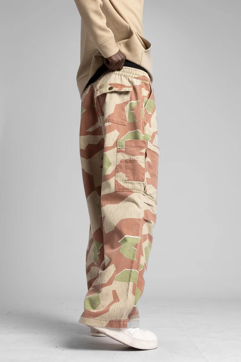 Catch Camouflage Pattern Cargo Pants