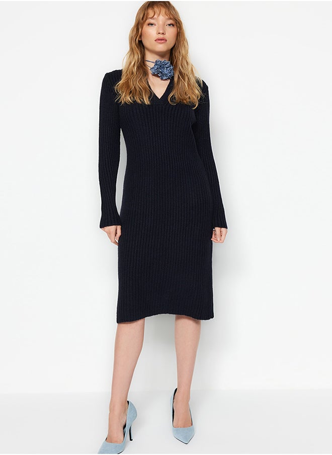 trendyol Navy Blue Midi Knitwear Soft Textured Polo Neck Dress TWOAW24EL00026  - Image 4