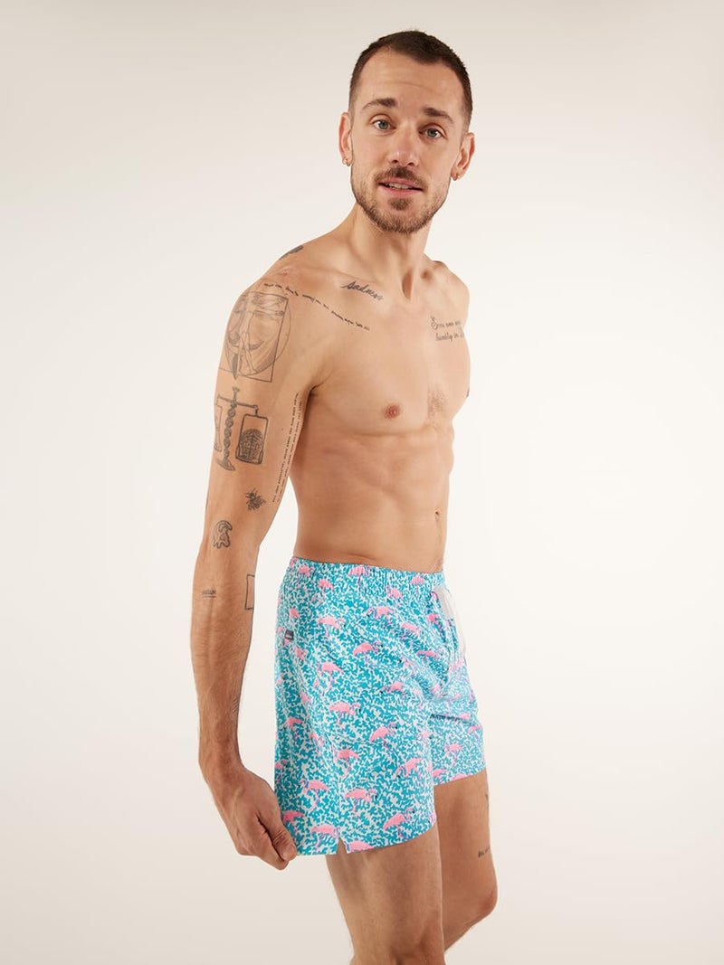Chubbies Mens Swim Trunks â€“ Mens Swim Shorts with 4-Way Stretch, 5.5â€ Beach Shorts with Elastic Waist, Drawstring, Mesh Lining, UPF 50+ (Domingos are for Flamingos, Large) - Image 5