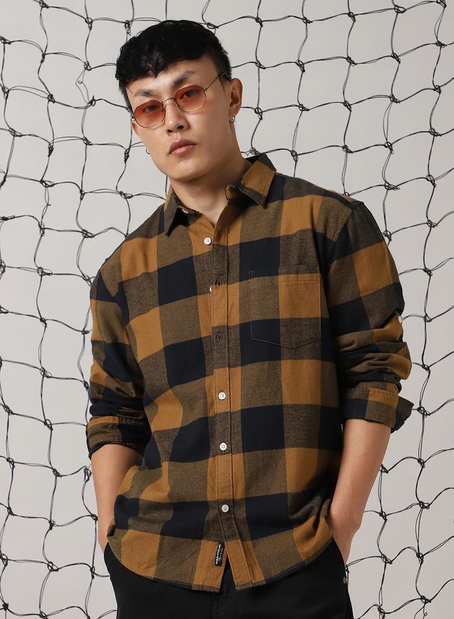 Hubberholme Men Relaxed Spread Collar Buffalo Checked Cotton Relaxed Casual Shirt - Image 1