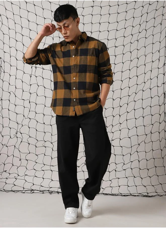 Hubberholme Men Relaxed Spread Collar Buffalo Checked Cotton Relaxed Casual Shirt