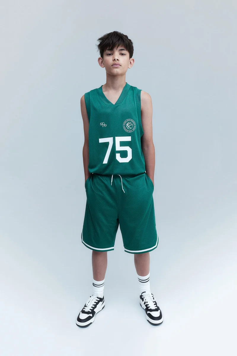 اتش اند ام Drymove™ Basketball Shorts