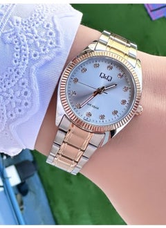 Q&Q Women's Metal Band Wristwatch  - Image 1