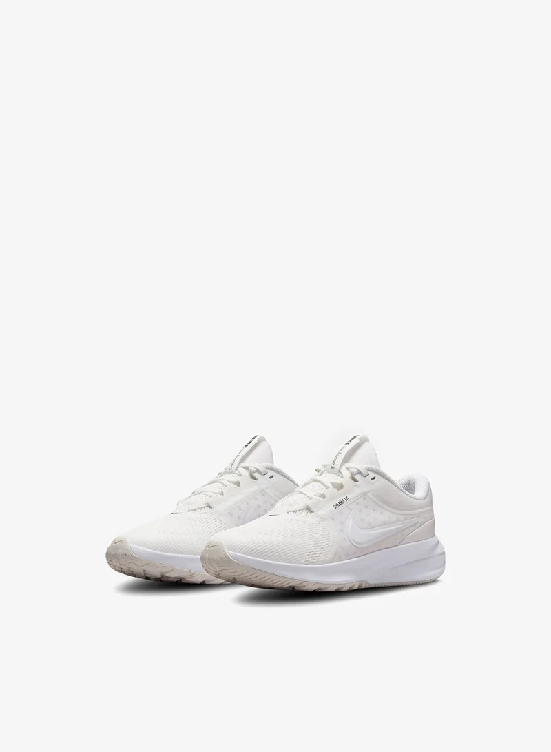 Nike Kids' Star Runner 5 Running Shoes