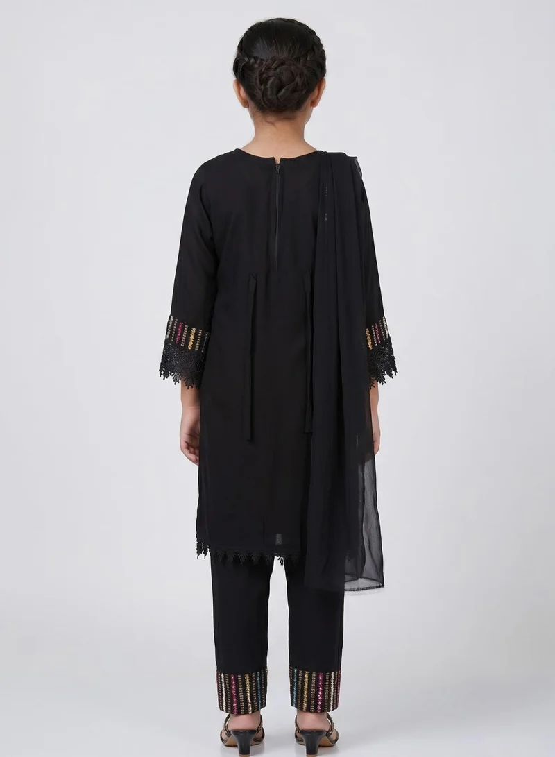 بيبي كلو Girls Black Kurta Pant Set With Dupatta