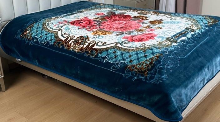 Double blanket, 4 kg, 200 x 240 cm. Luxurious warmth and a touch of softness to enhance your bedroom. - Image 2