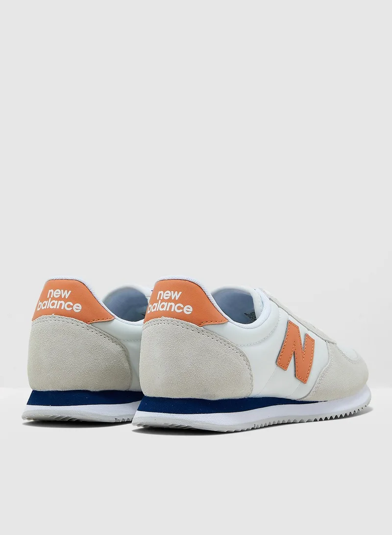 New Balance 220 Low Top Sneakers