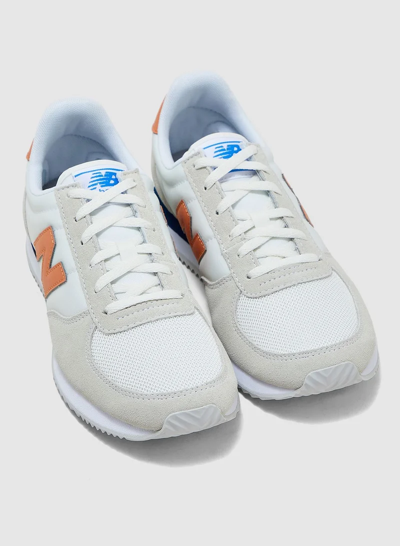 New Balance 220 Low Top Sneakers