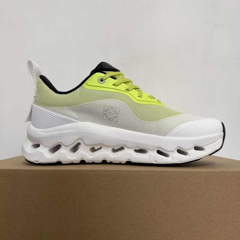 On Running Shoes Cloudtilt Men's Long Distance Running Shoes - Image 2