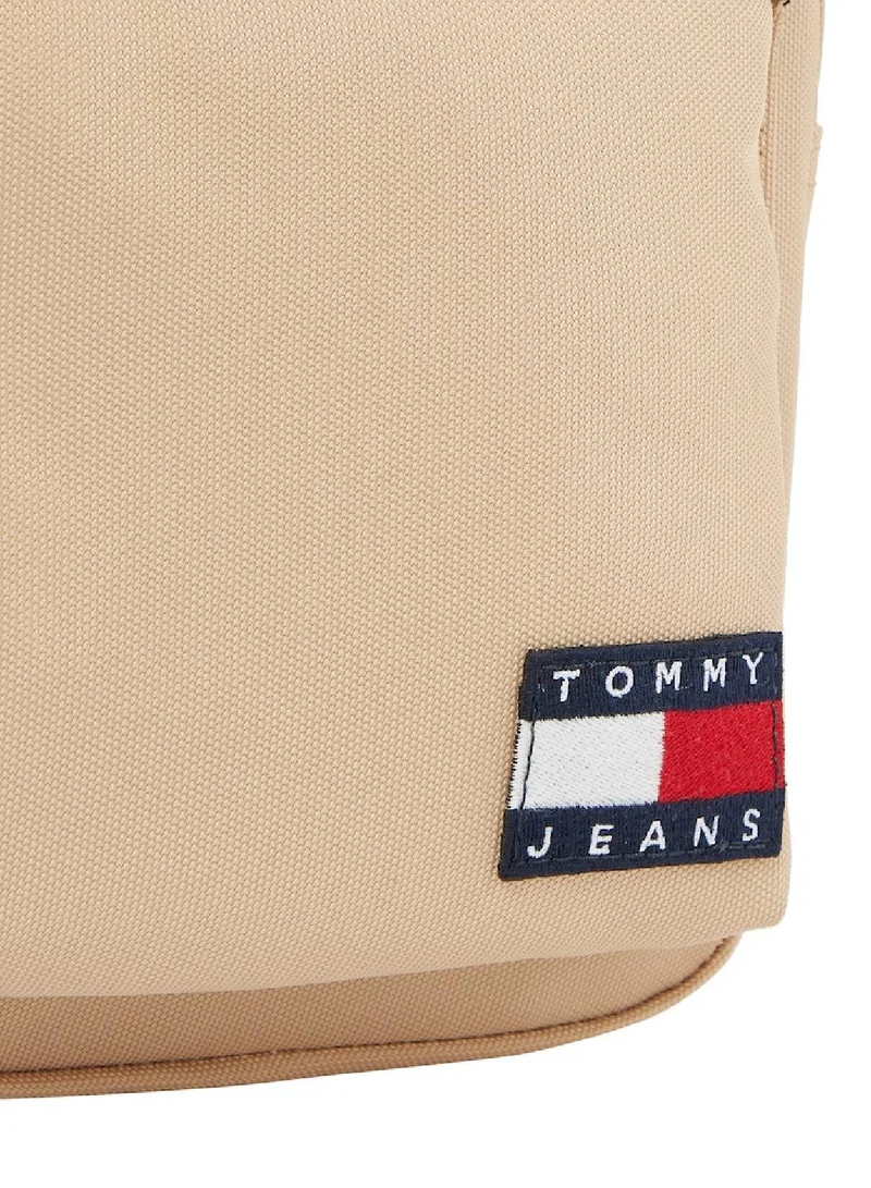 TOMMY JEANS Essential Logo Small Reporter Bag