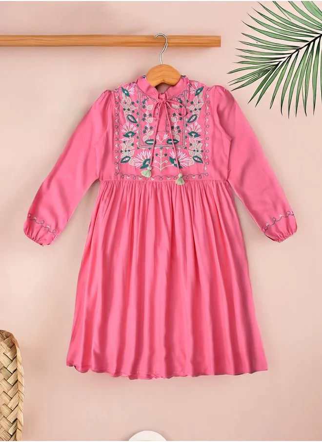 BELLA MODA Embroidered Poplin Dress
