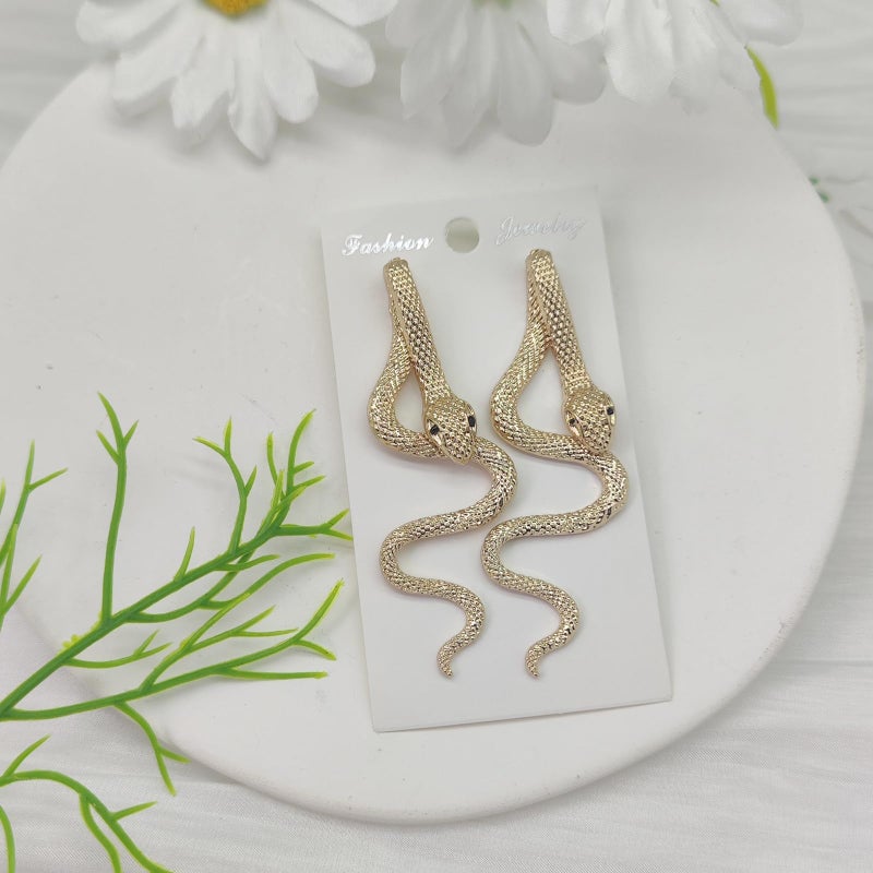 MAQVQLU Vintage Goth Snake Earrings - Gold & Silver Snake Statement Jewelry for Women's Halloween - Image 4